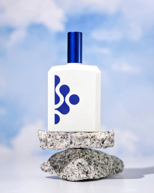 This Is Not a Blue Bottle 1/.5